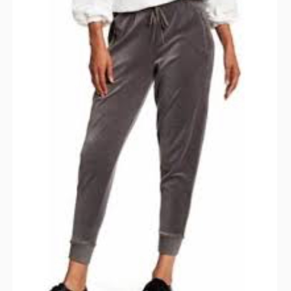 Women’s Large velour jogger/pj pants
